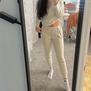 ABERCROMBIE AND FITCH SWEATPANTS